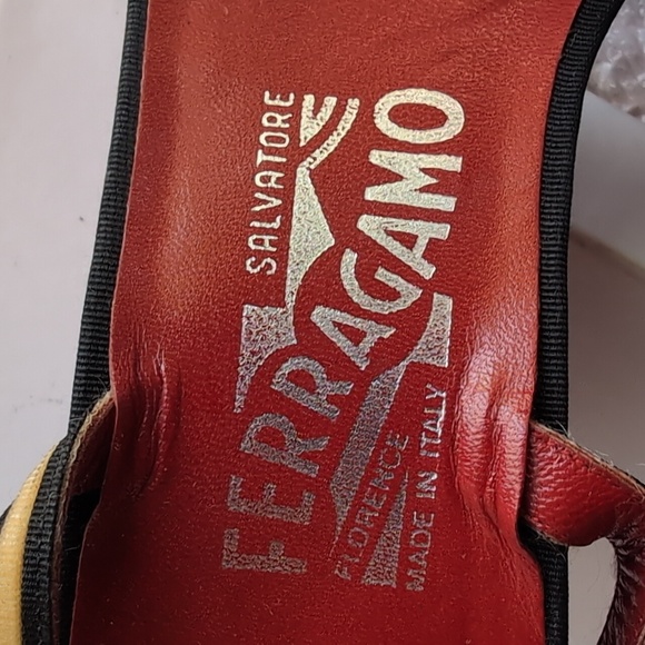 Salvatore Ferragamo Sandals - Picture 2 of 8